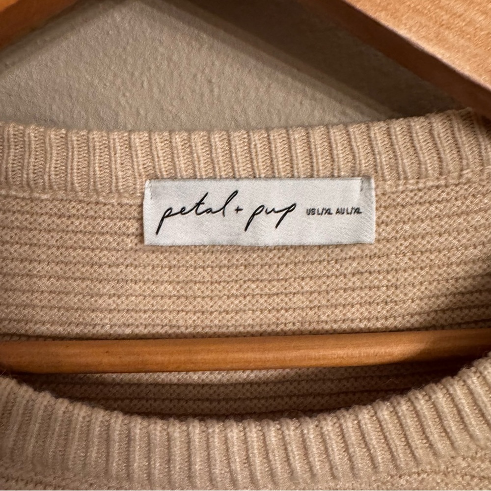PETAL & PUP Lakelynn Textured Knit Sweater - Picture 3 of 6